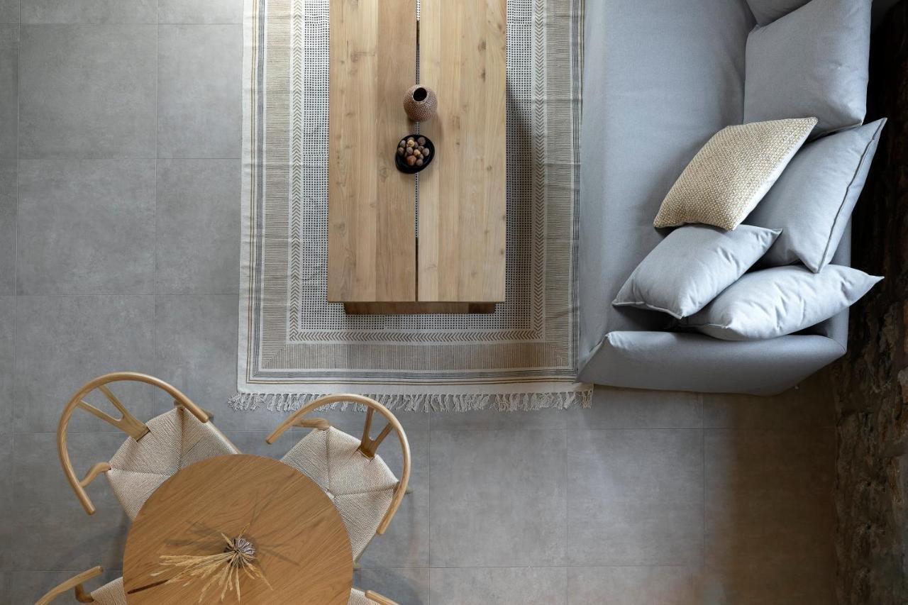 Lichnos Luxury Suites Sourpi Bagian luar foto