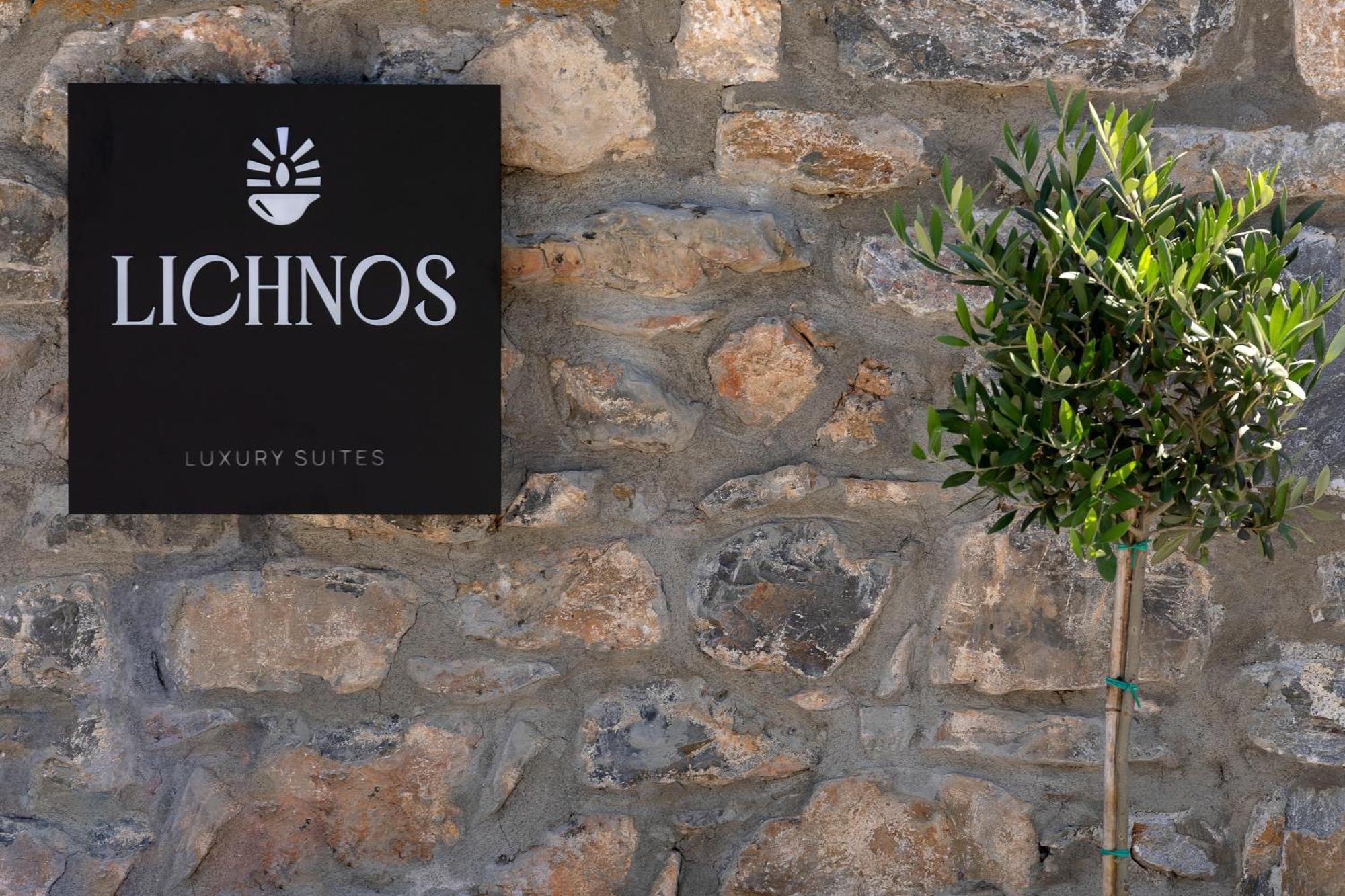 Lichnos Luxury Suites Sourpi Bagian luar foto